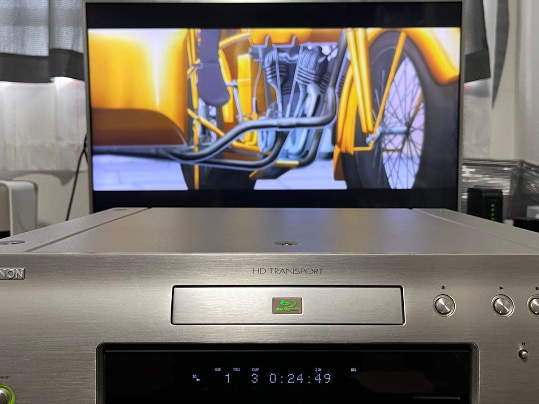 マニアの方　定価22万DENON ブルーレイトランスポート　DVD-2500BT