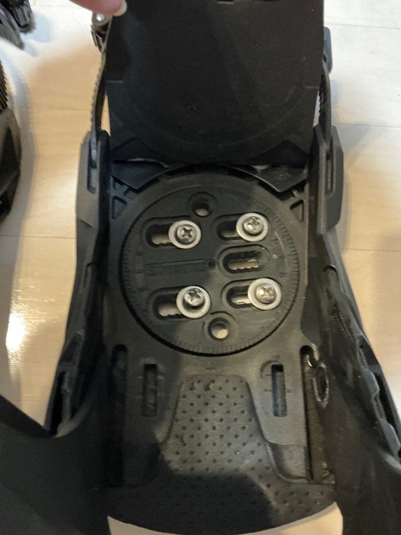 SALOMON 22-23 スノーボード ビンディング ブラックHOLOGRAM