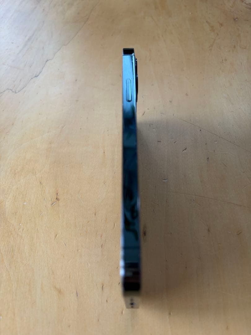 iphone12pro 本体 背面割れあり パシフィックブルー