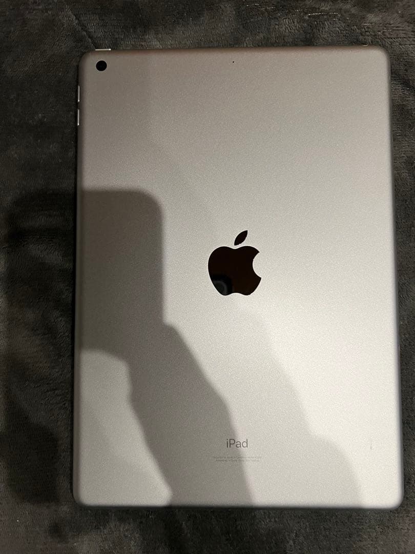 ⑦【美品】iPad Apple 第9世代　Wi-Fiモデル　64GB