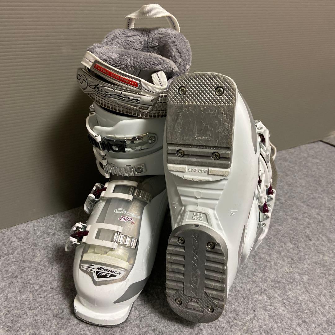 ★メンテナンス済　大人スキーセット 板145cm ブーツ24〜24.5cm