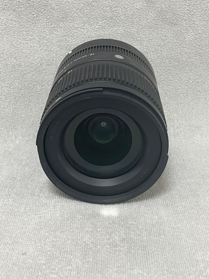 【美品】SIGMA 18-50mm f2.8 DC DN Xマウント　フィルタ付