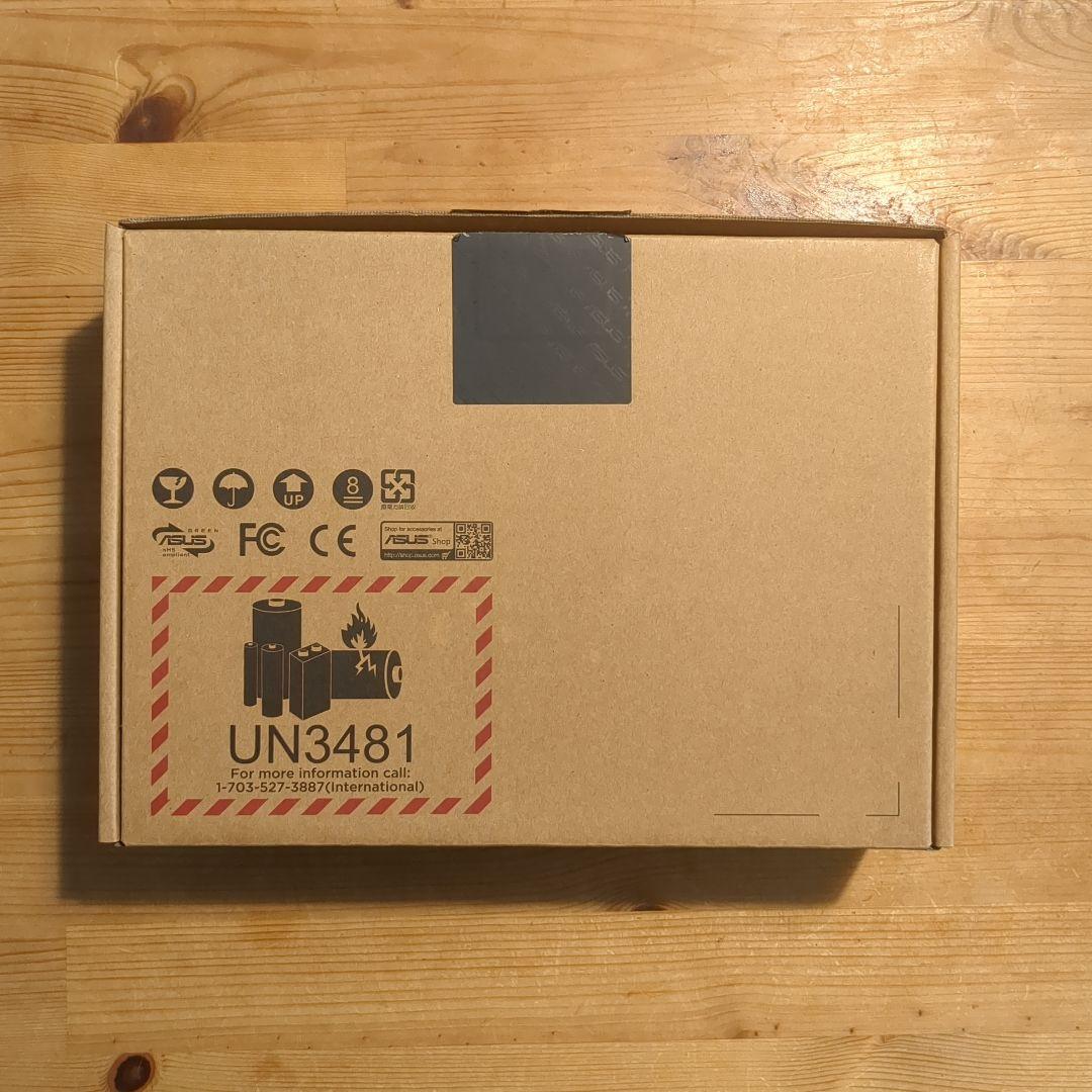 ASUS Chromebook 本体