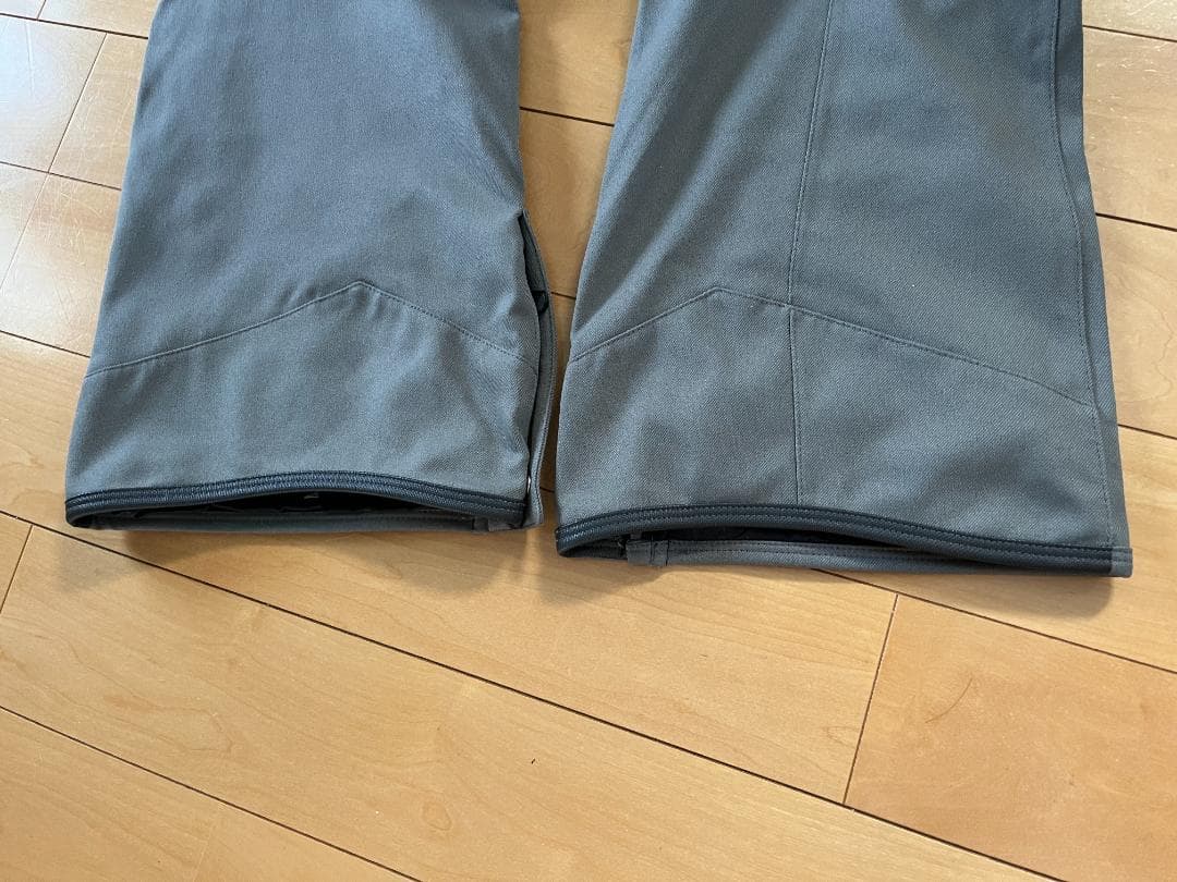 VOLCOM　ボルコム　ARTICULATED PANT Ⅿサイズ　中古
