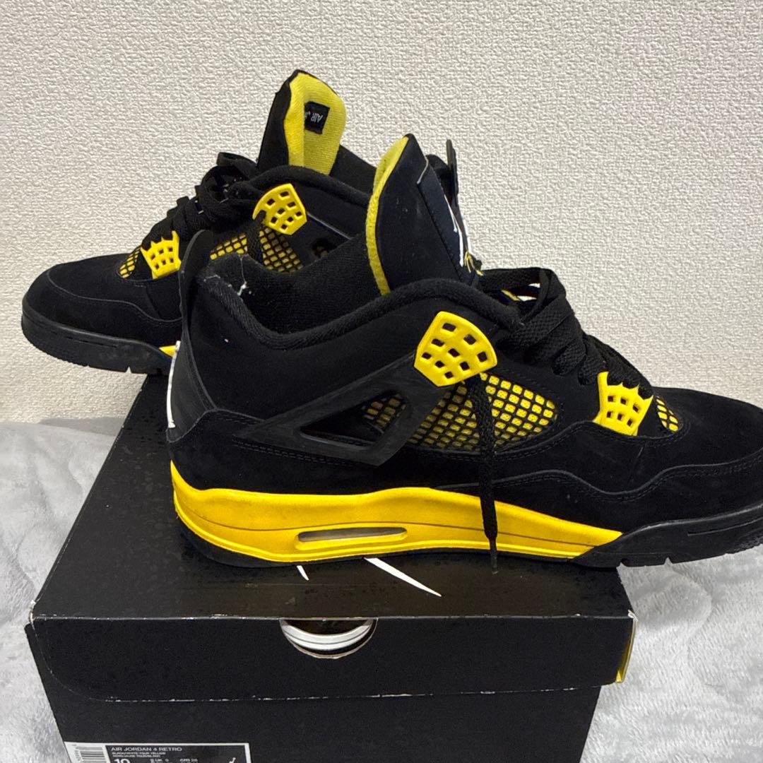 エアジョーダン 4 Retoroサンダー