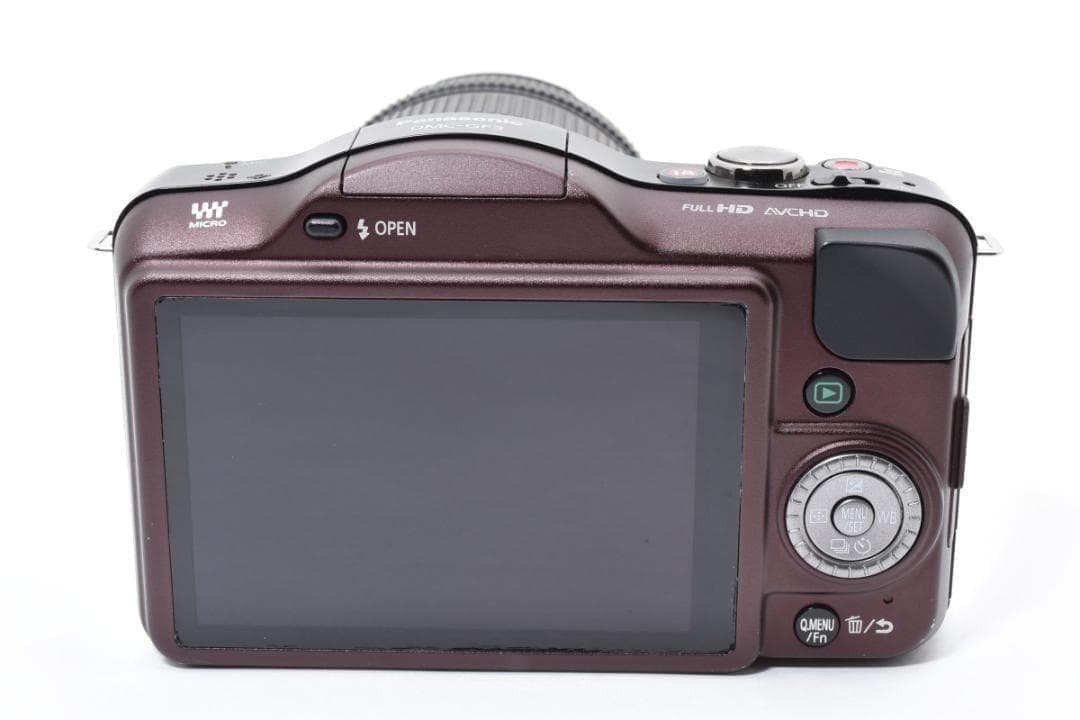 パナソニック　Panasonic LUMIX DMC-GF3 レンズキット