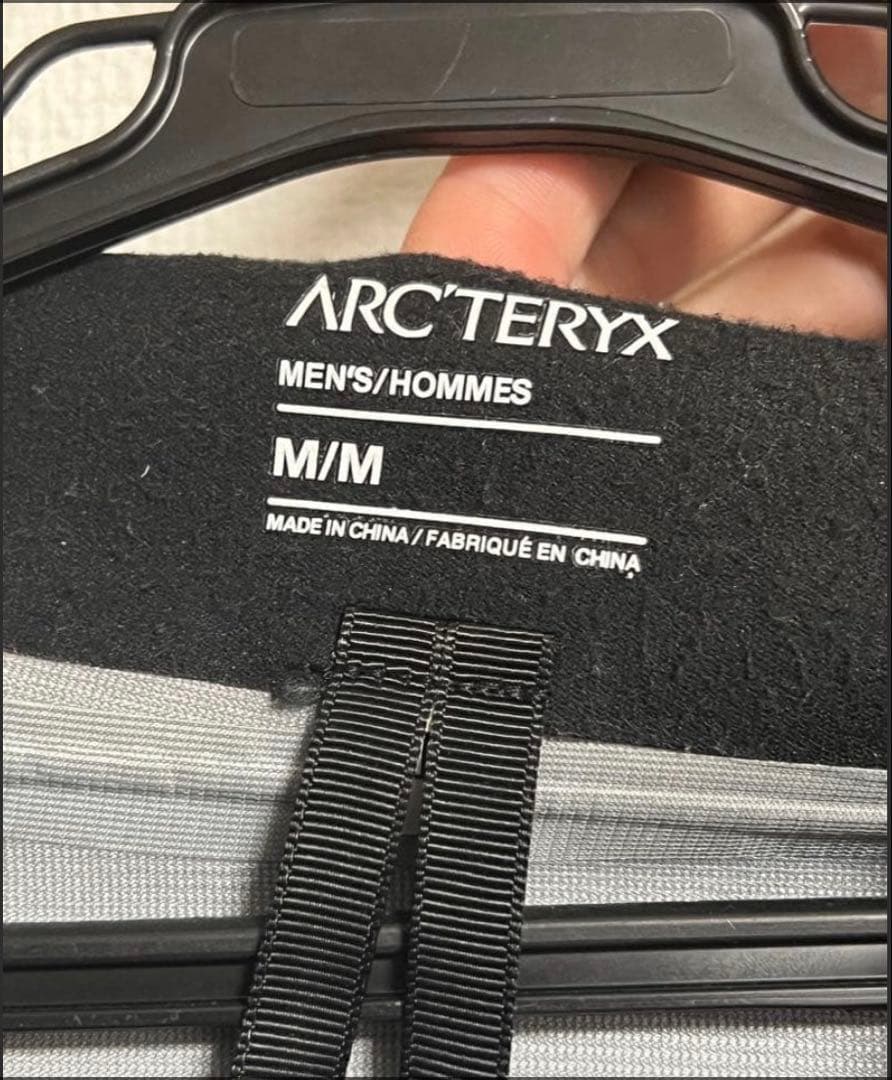 ARC'TERYX ブラック ジャケット M
