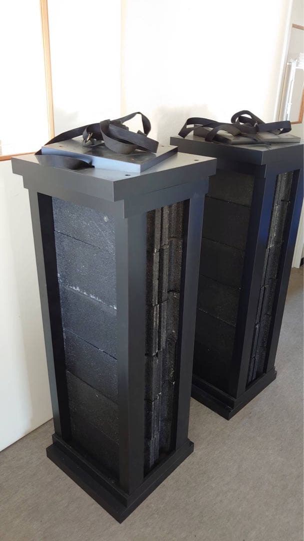 100万円した スピーカー台 某テレビ局 編集室 の 特注品 左右で295kg