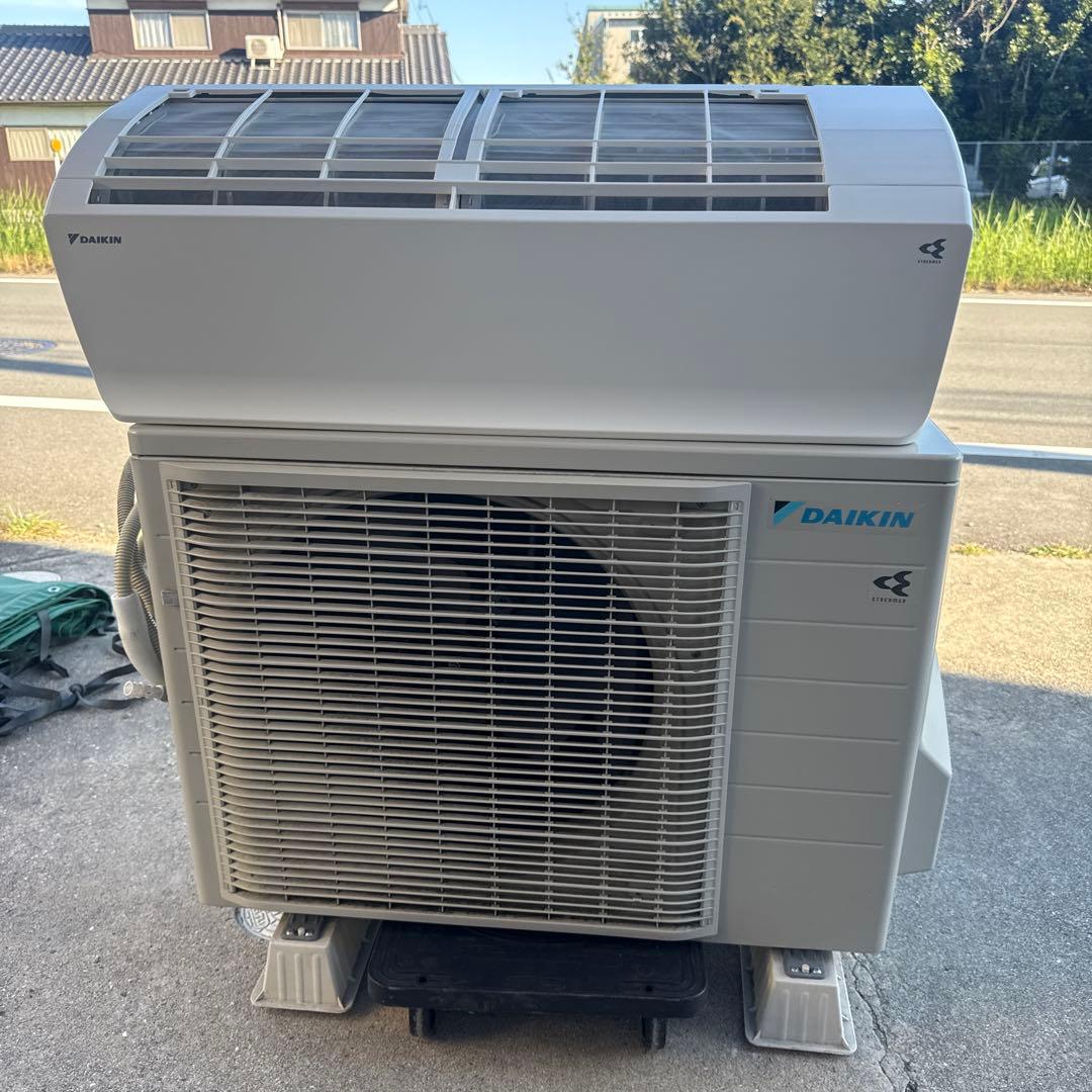 カツオ太郎DAIKIN ルームエアコン CX F63XTCXP-W 20畳