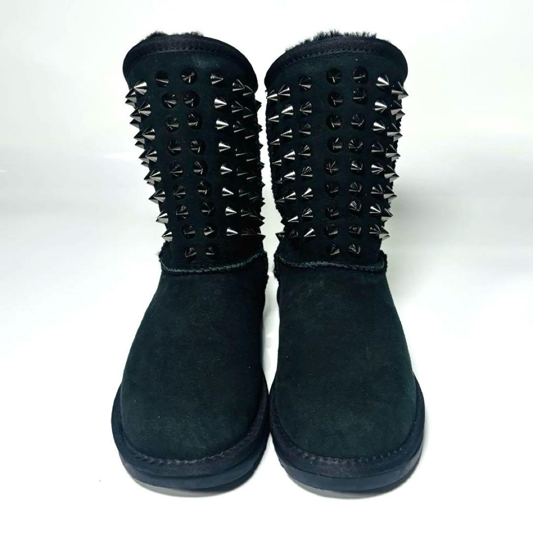 LAセレブ着用AUSTRALIAN LUXE スタッズ ムートンブーツ 黒