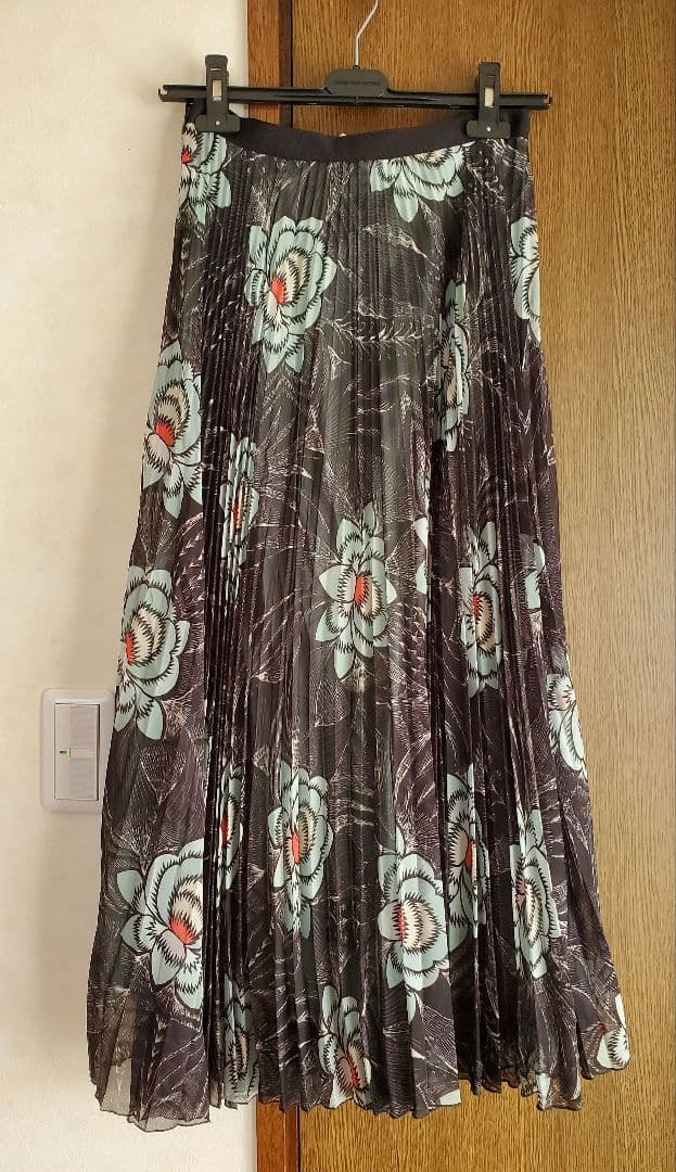 ドリスヴァンノッテン　ロングスカート