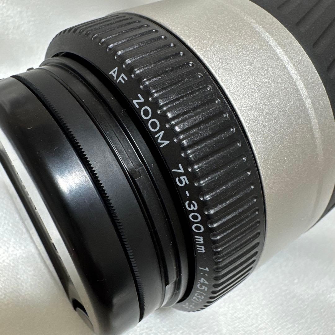 ミノルタAF ZOOM 75-135mm F4.5 MACRO 望遠レンズ