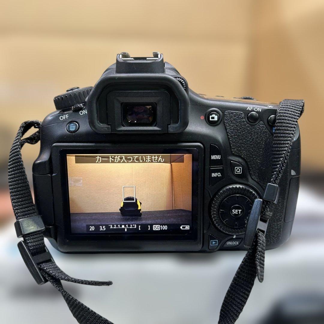 HRK03 Canon EOS 60D EFS 18-135mm 付属品あり