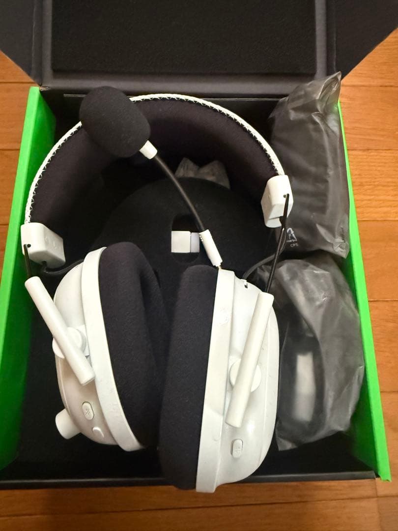 Razer BLACKSHARK V2 PRO アップグレードモデル White