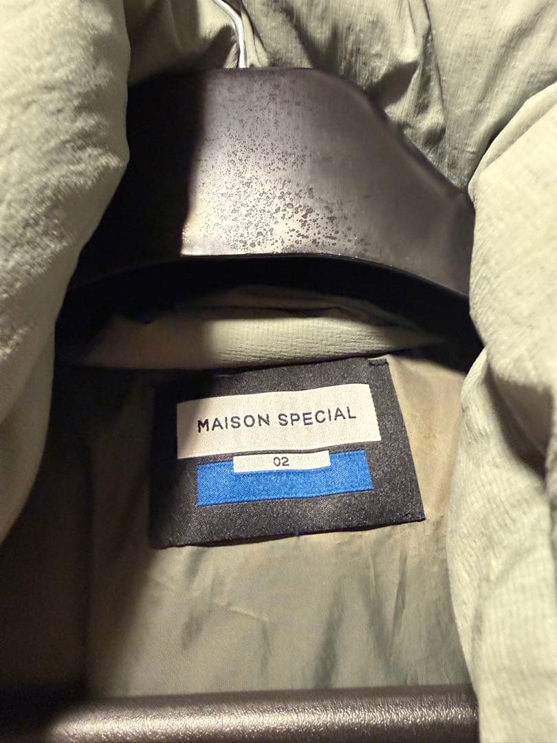 MAISON SPECIAL ストレッチナイロンプライムオーバーダウンジャケット