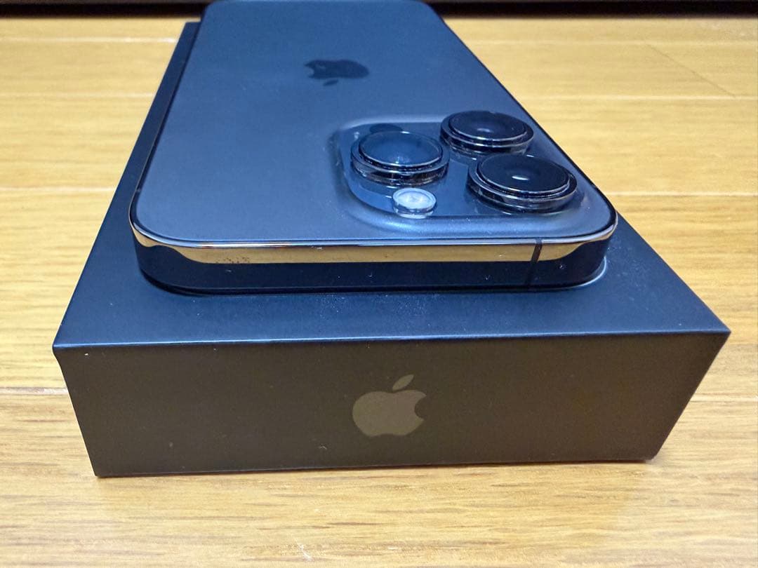 iPhone13 pro 256GB グラファイト