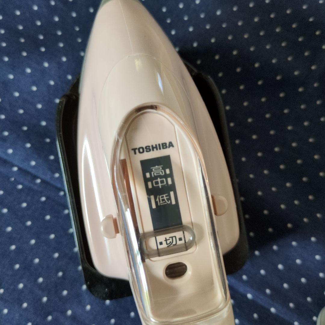 TOSHIBA 裁縫コテ　ピンクアイロン 温度設定あり