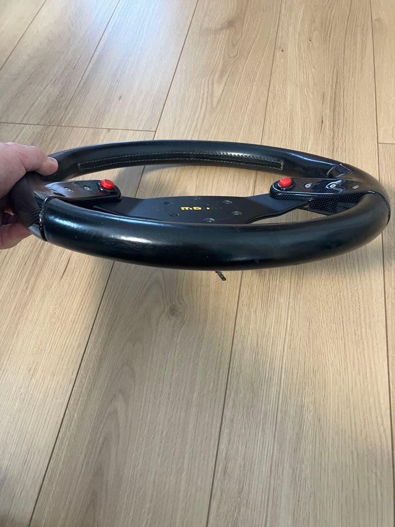 希少★momo F1 consept モモ ステアリング スパイダー 35π