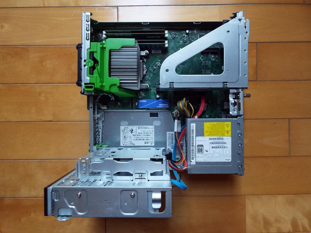 Windowsデスクトップ ESPRIMO D588/TX i7-8700 32G SSD512G+HDD1