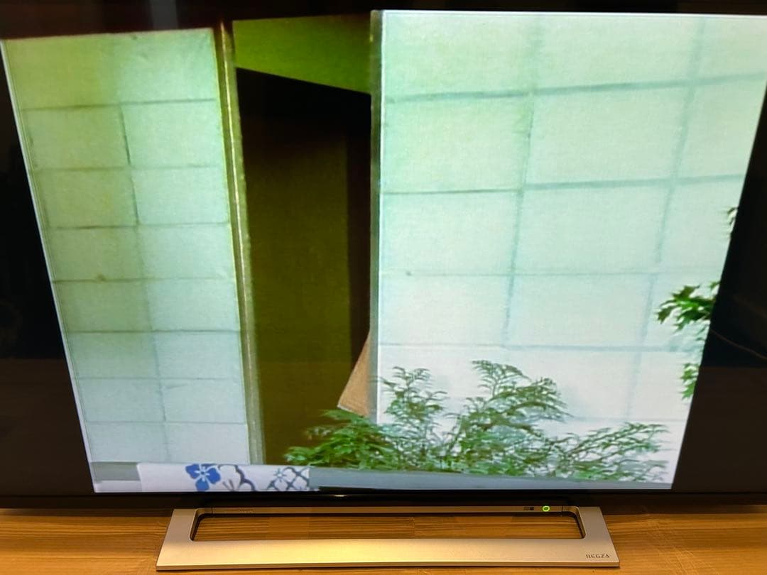 東芝43V型液晶テレビ 43M520X THD-250D2東芝HDD付き