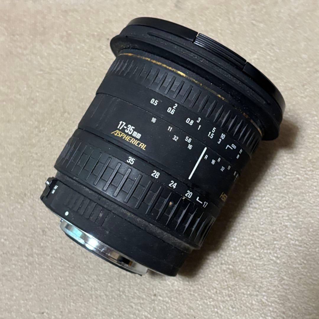 SIGMA SD9 + AF 17-35mm aspherical SAマウント