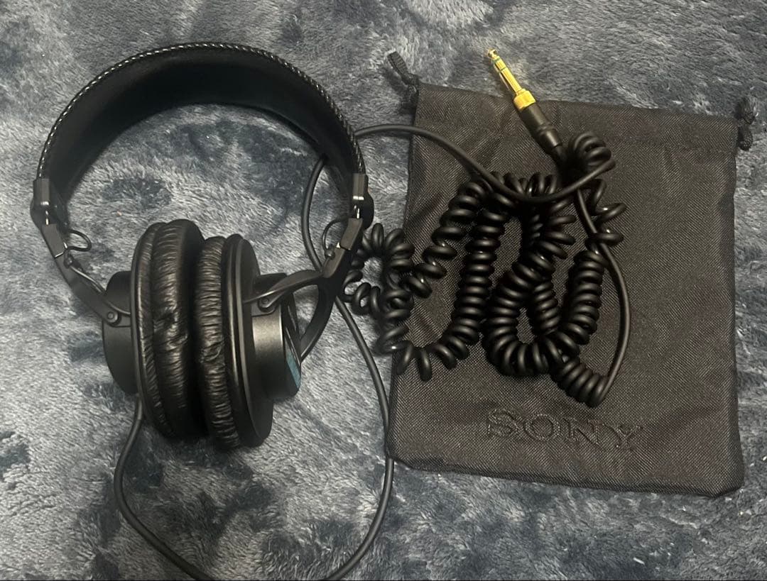 SONY ステレオヘッドホン MDR-7506