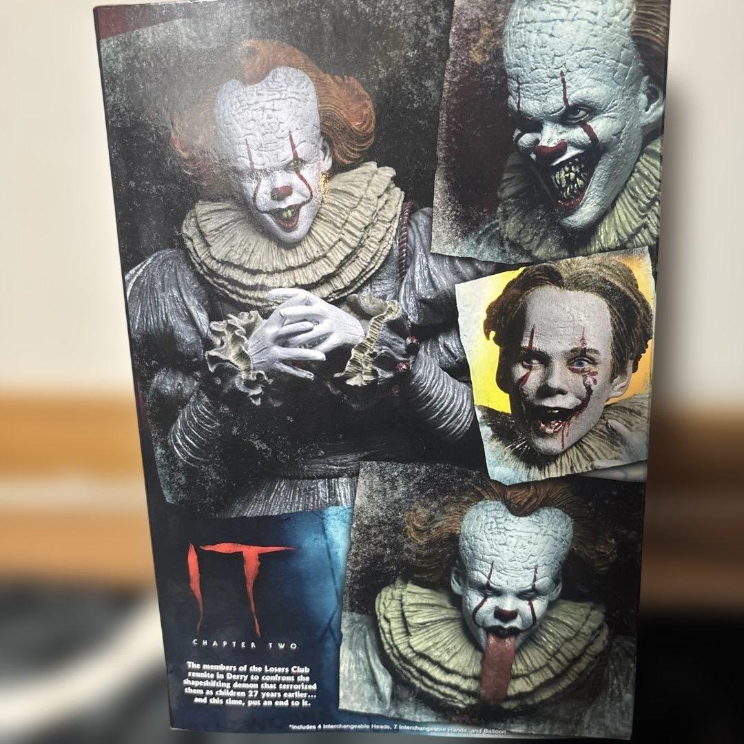 ＩＴ　ペニーワイズ　フィギュア