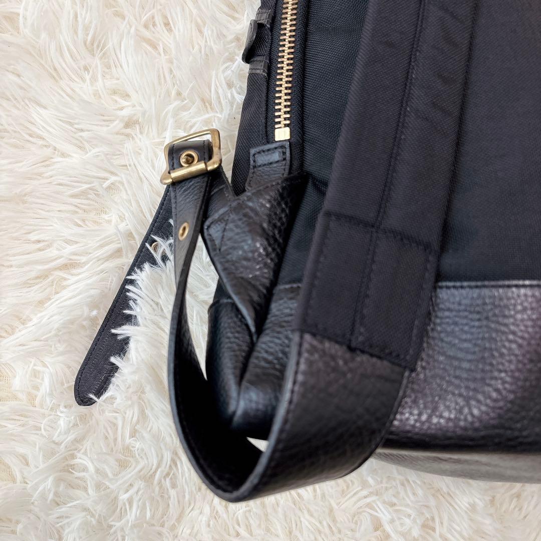 VIOLAd’ORO ヴィオラドーロ ナイロン×本革 リュック 黒 大容量