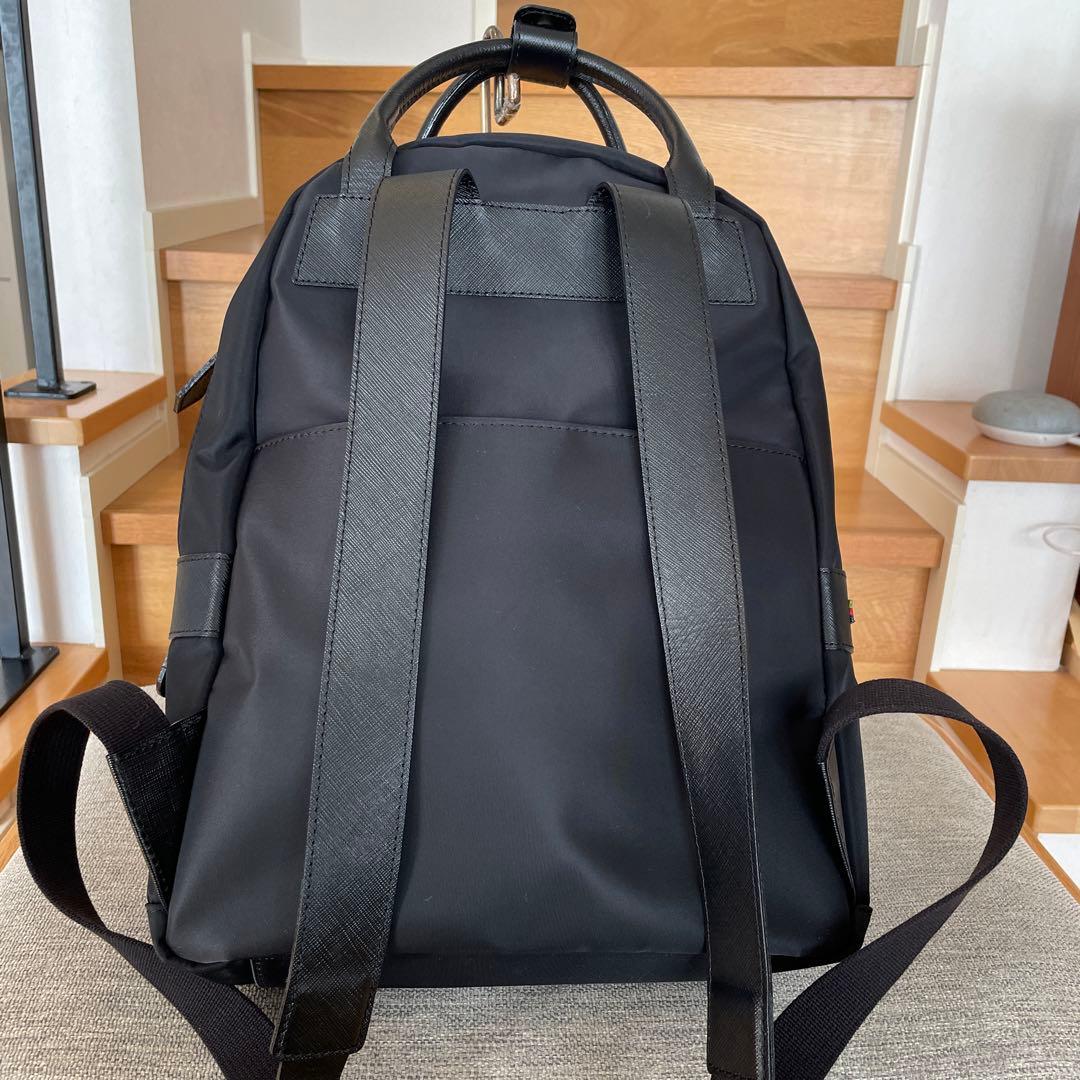 ロベルタディカメリーノ マッティーナ リュック ブラック Rロゴ