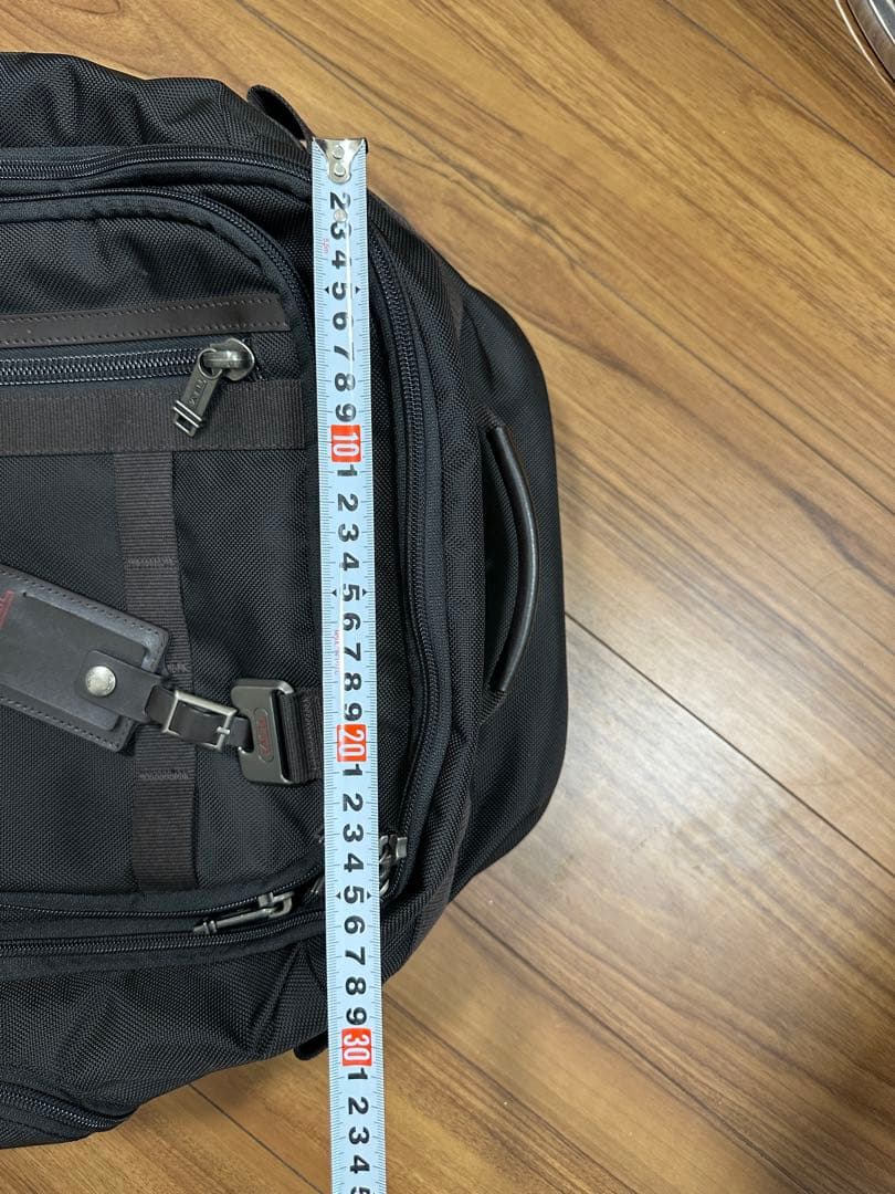 TUMI キャリーバッグ　黒　機内手荷物OK