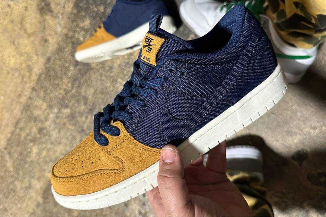 靴 Nike SB Dunk Low Desert Ochre Midnight