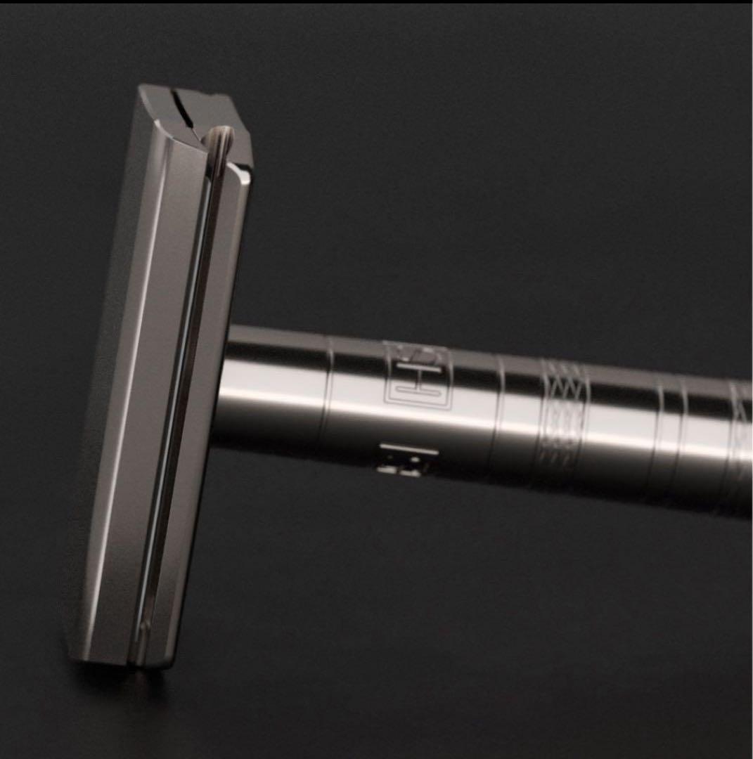 ヘンソンシェービング/Ti22/チタン／ミディアム