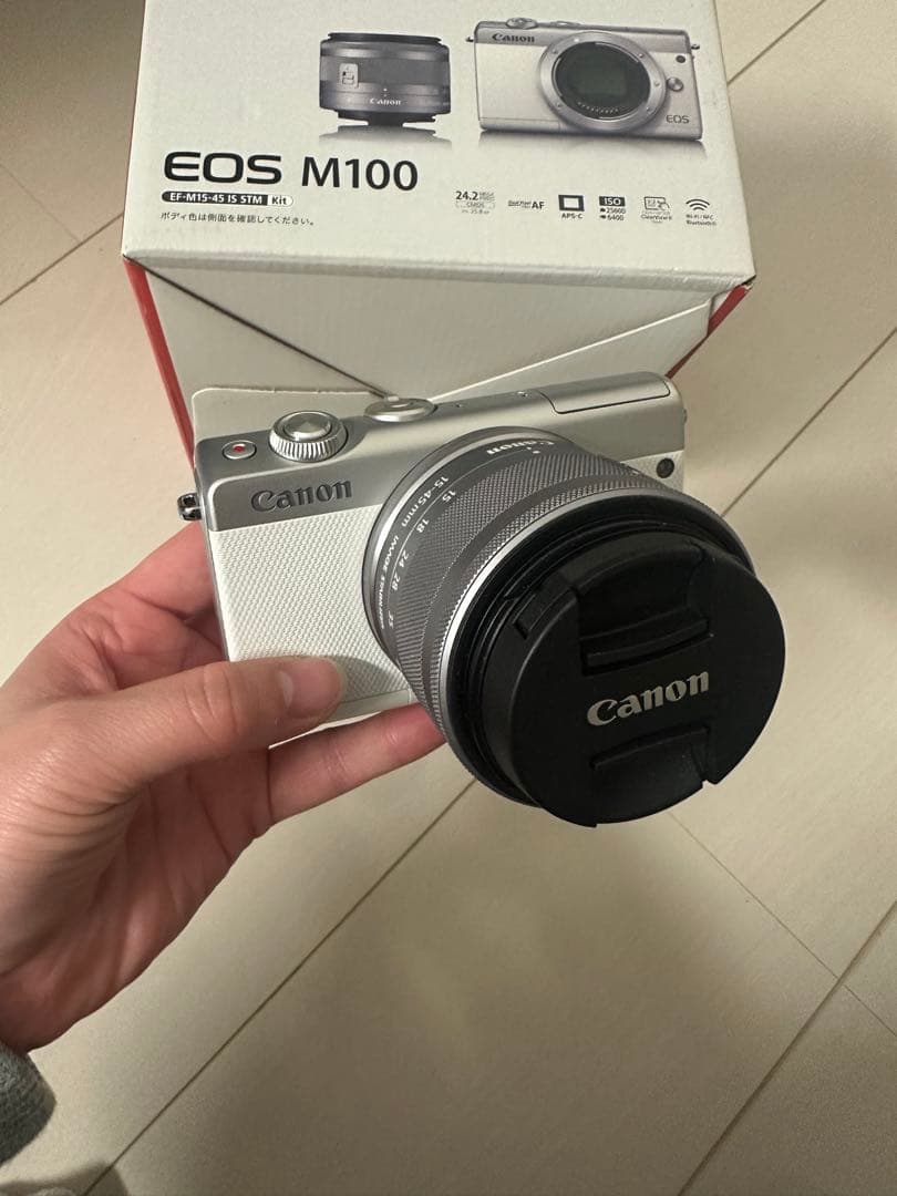 Canon EOS M100 ミラーレスカメラ 15-45mmレンズ付き