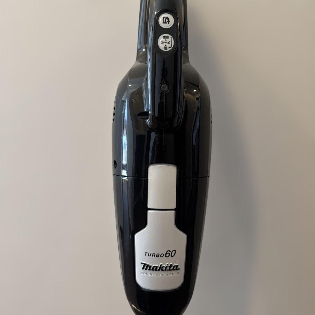 マキタのターボ60 通販生活購入品　モデルCL113ED 　専用スタンド付き