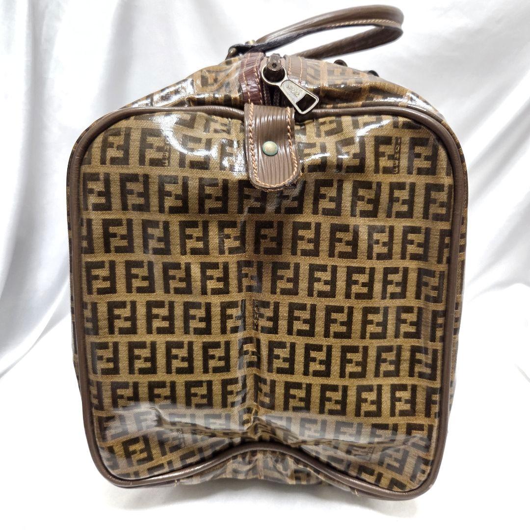 FENDI ズッカ柄 ボストンバッグ エナメル ブラウン