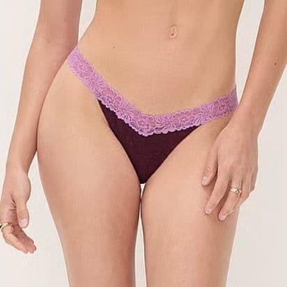 ヴィクトリアズシークレット PINK ブラジャー&Tバックショーツ 34DD・M