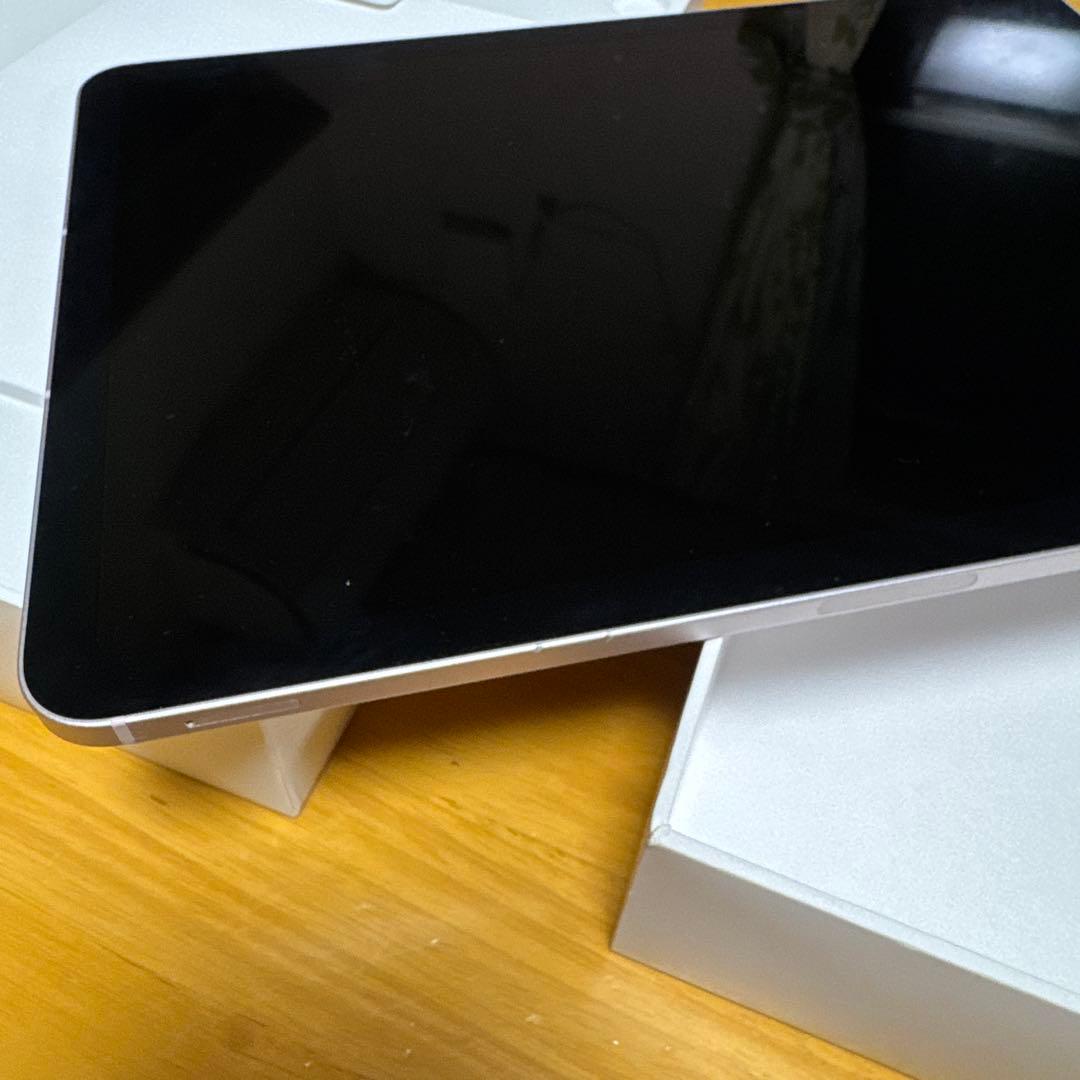 iPad Air第5世代　ピンク