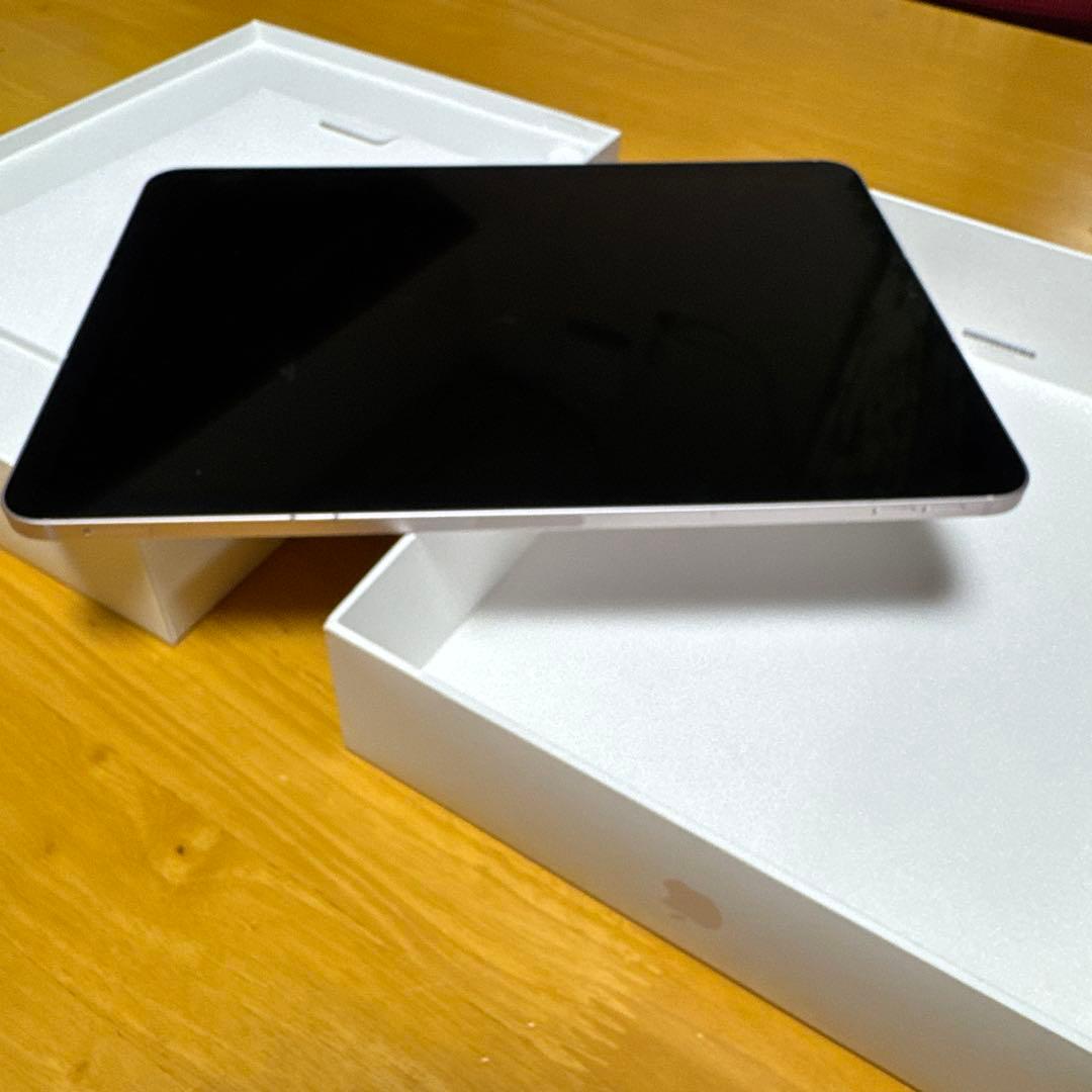 iPad Air第5世代　ピンク