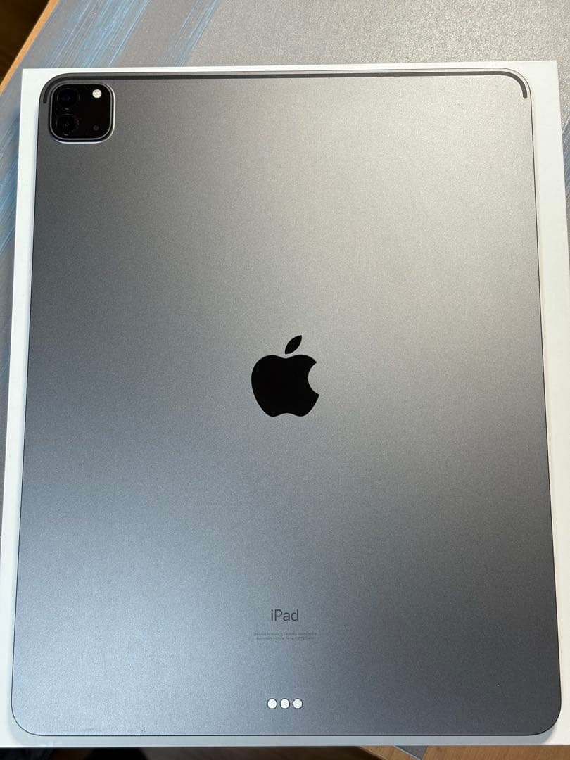 【クズ8838】ipad pro 12.9インチ 第5世代 wifi