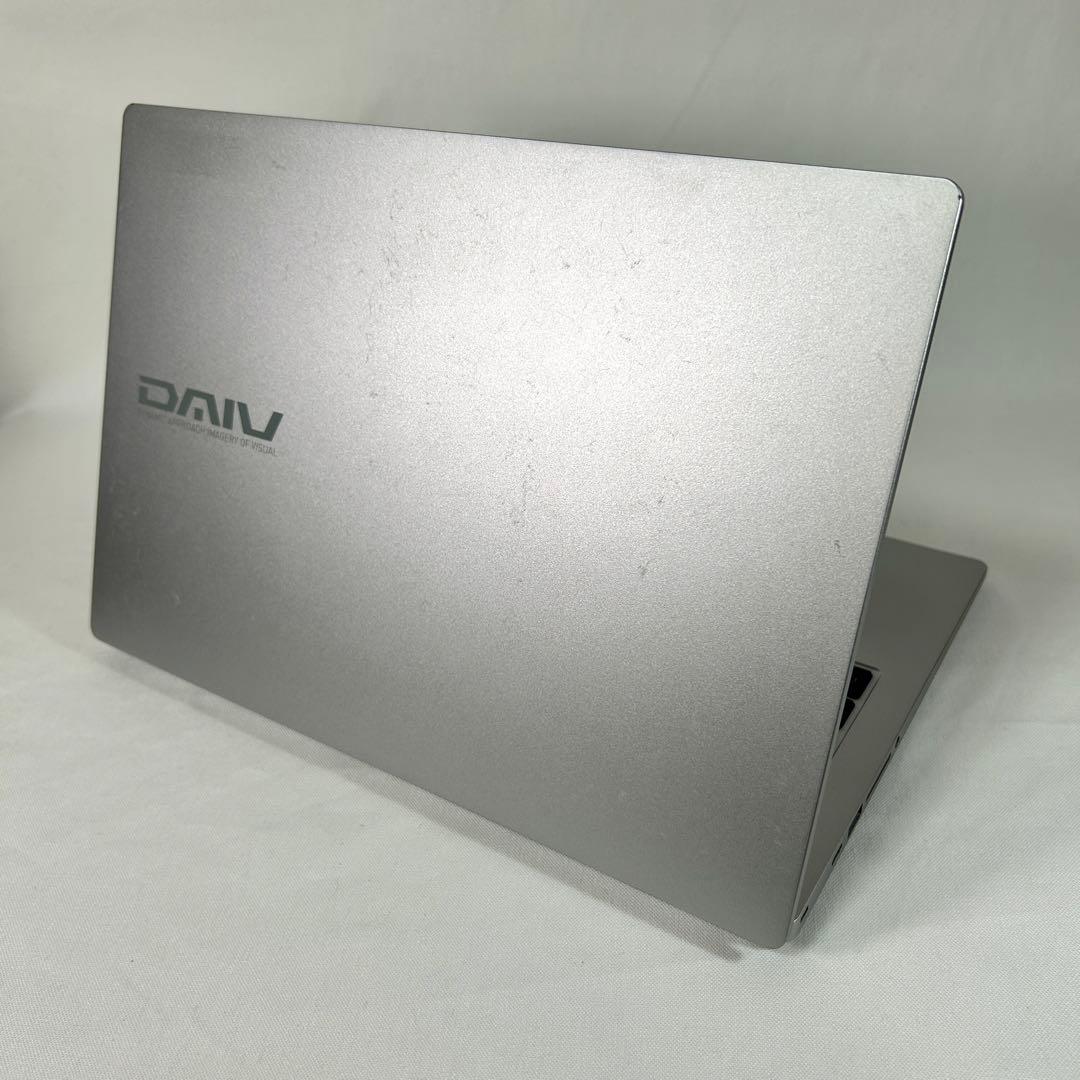 DAIV Z4 I7101SR-A i7 1TB 32GB バッテリー良好 軽量