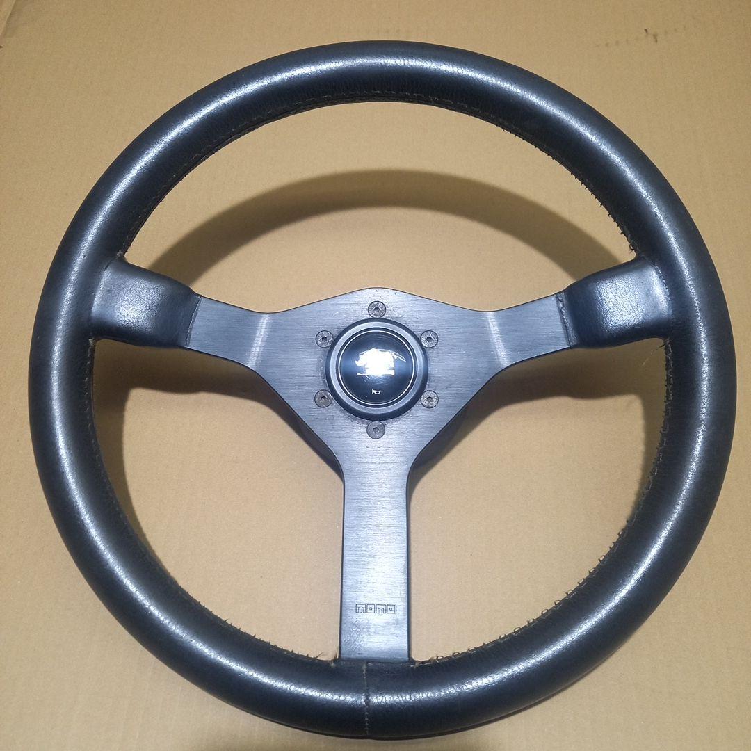 ジムニー　JA11　純正オプション　MOMO　ステアリングハンドル　ボス付き