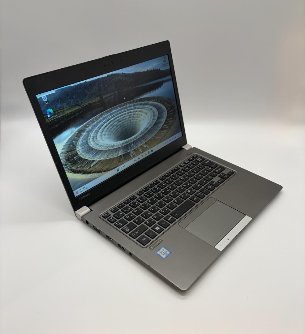 Windowsノート本体 Dynabook R63/J 8GB / 128GB SSD