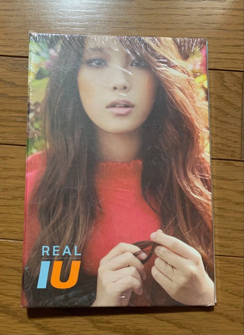 【新品未開封】 IU アイユー Real CD ミニアルバム K-POP