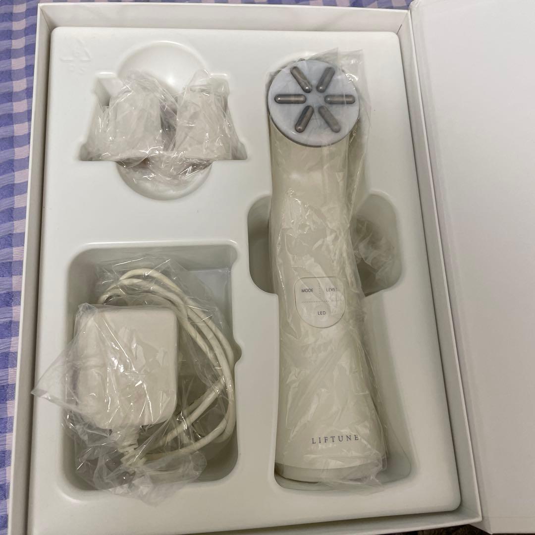【即購入◎】LIFTUNE リフチューン　美顔器