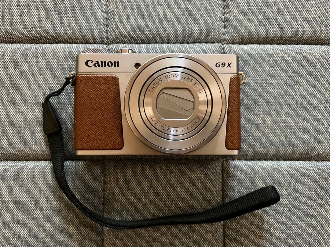 コンパクトデジタルカメラCanon PowerShot G9X