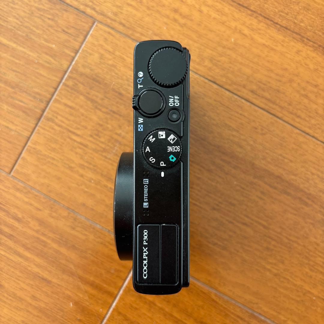 Nikon COOLPIX P300 デジタルカメラ