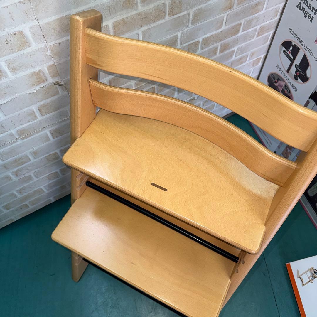 ストッケ　トリップトラップ　ベビーシート付き　トレイ付き