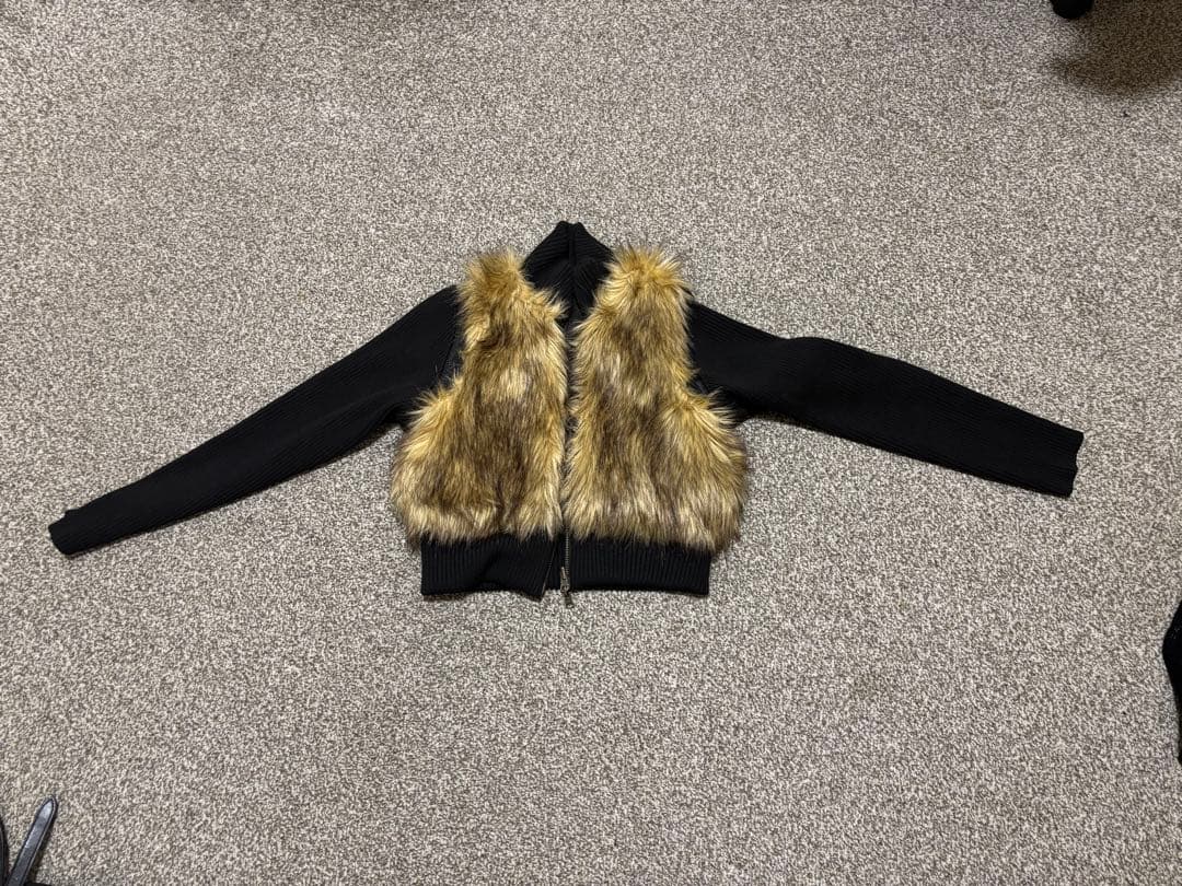 ACLENTファーアウター