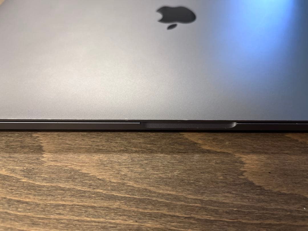 2016 MacBook Pro 13 i7 16GB 1TB ジャンク