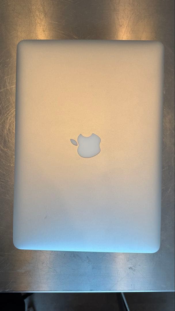 【完動品】MacBook Air 2017 13インチ / 初期化済